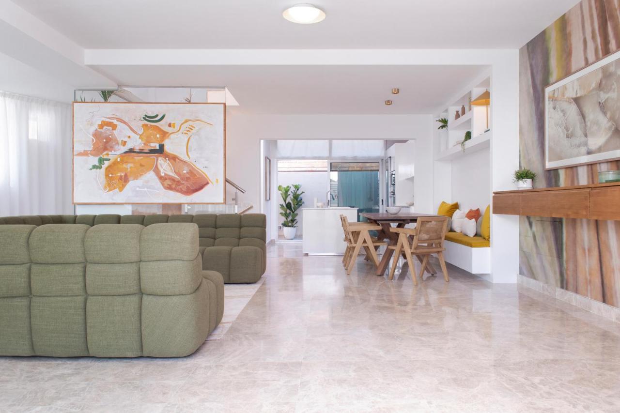 The Moss - Luxury Villa In Corralejo Near The Beach Exterior photo