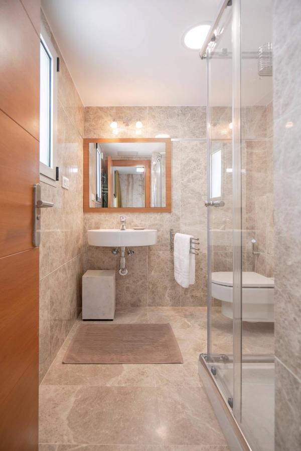 The Moss - Luxury Villa In Corralejo Near The Beach Exterior photo